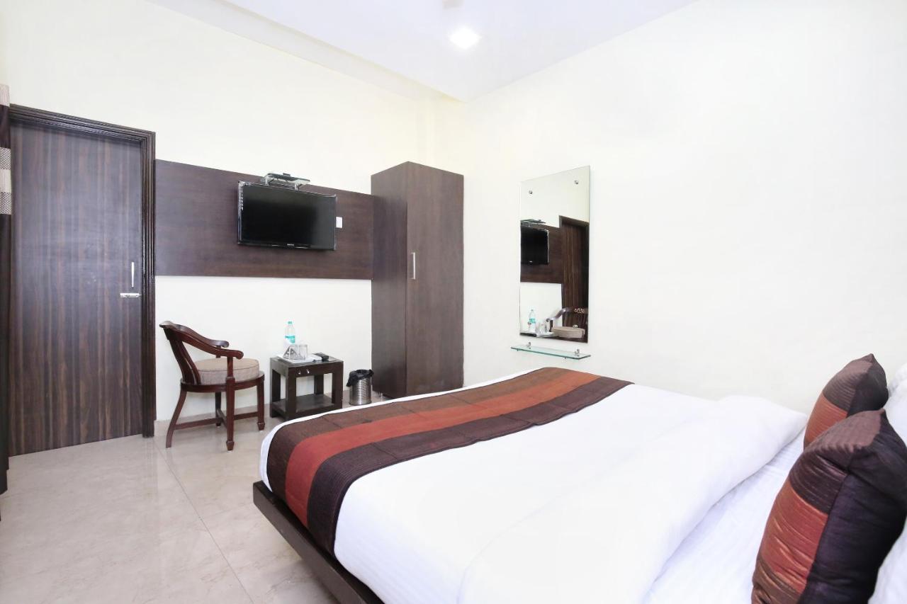 Hotel Oyo 7447 Grand Park Amritsar Exteriér fotografie